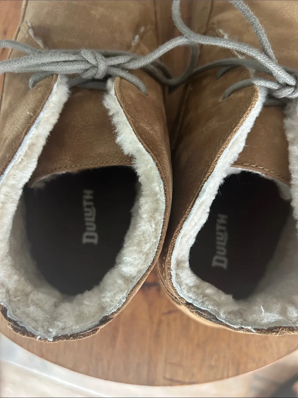 Duluth Trading Co suede chukka